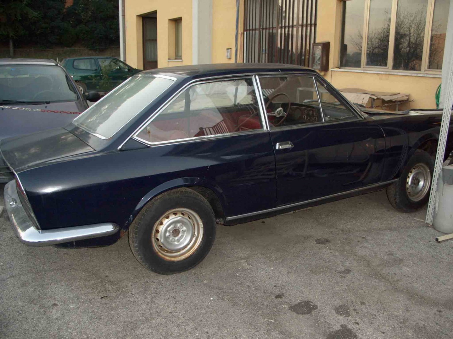 Fiat 124 coupe