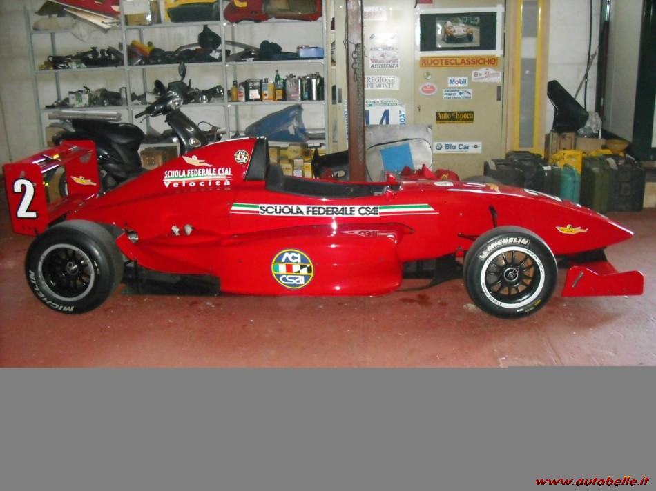 Vendo FORMULA RENAULT 2000