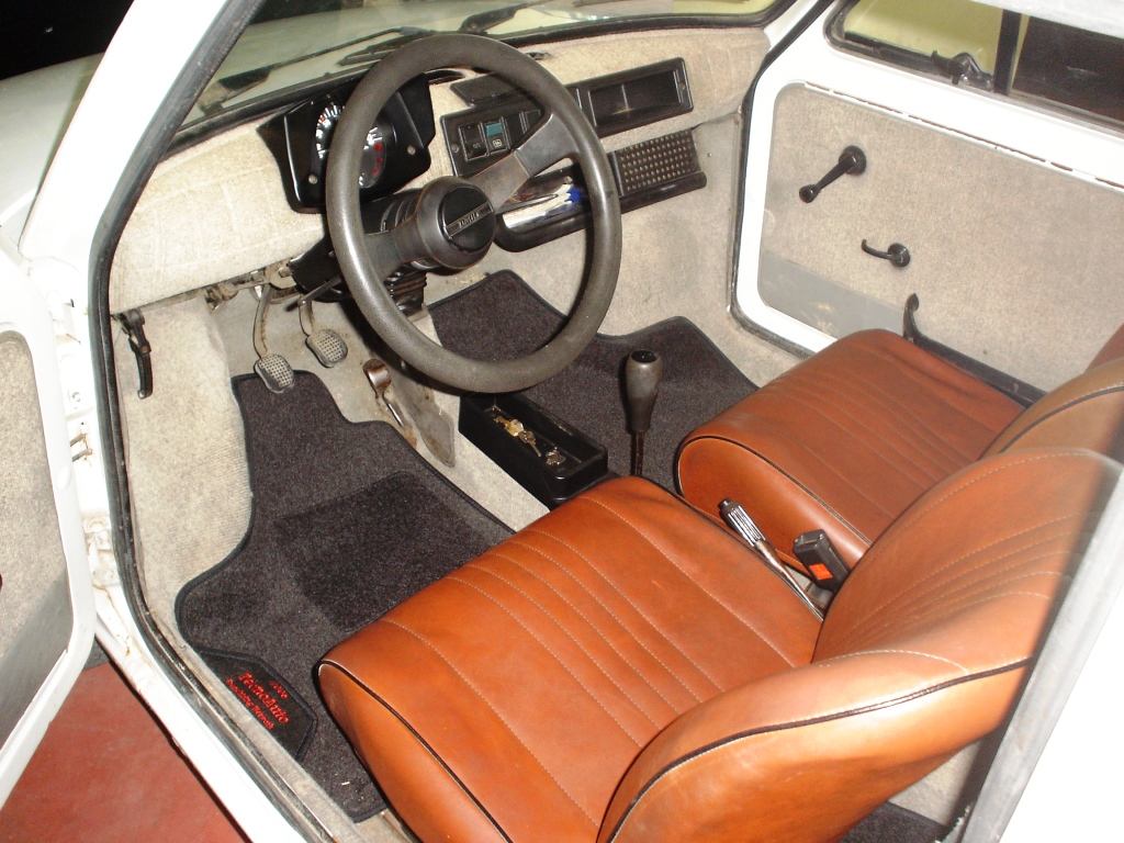 Fiat 126 салон