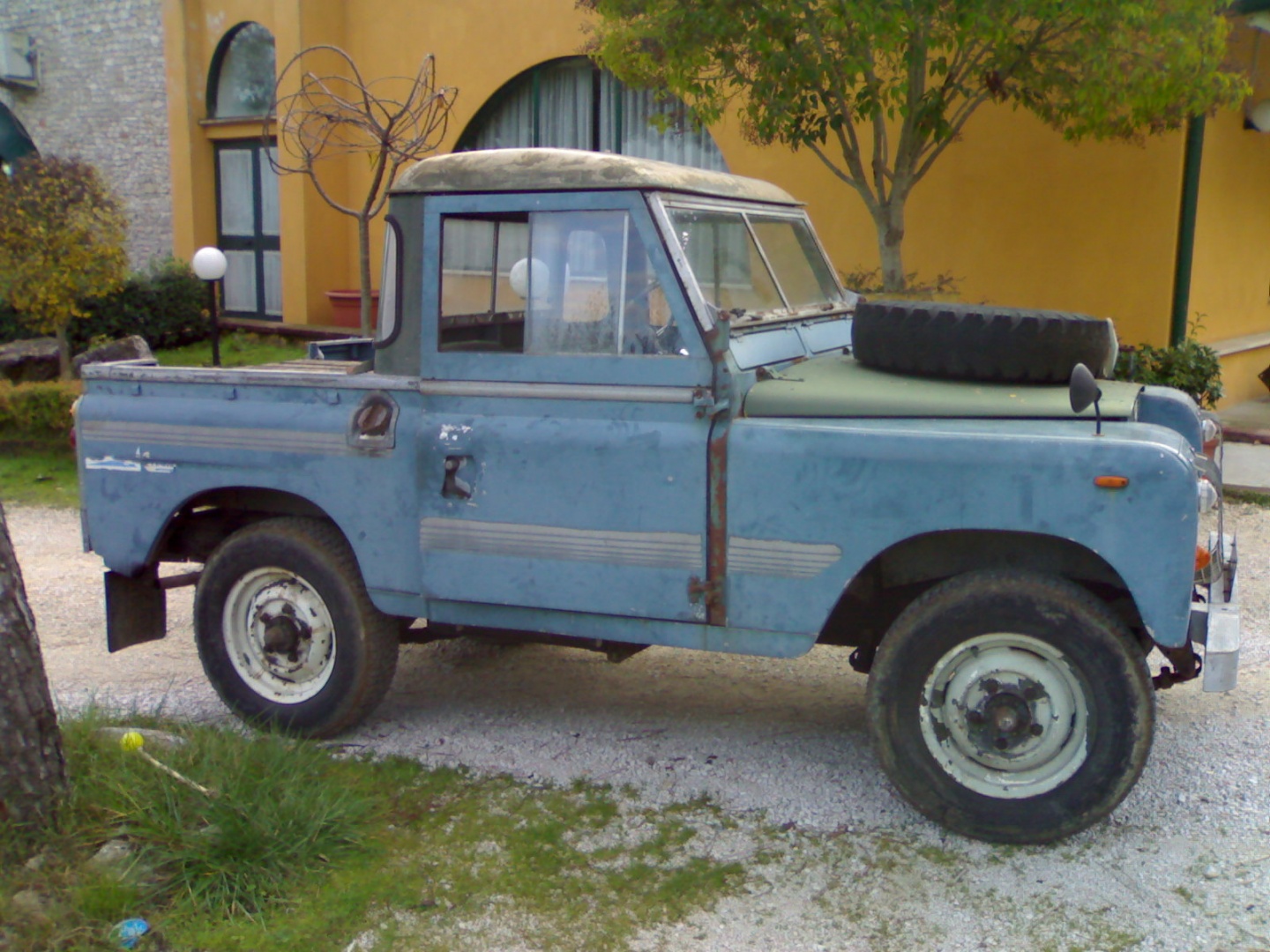 Land rover 88