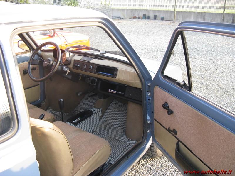 Fiat 126 салон