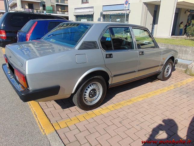 Vendo ALFA ROMEO ALFETTA 2000 1982 (131 cv)