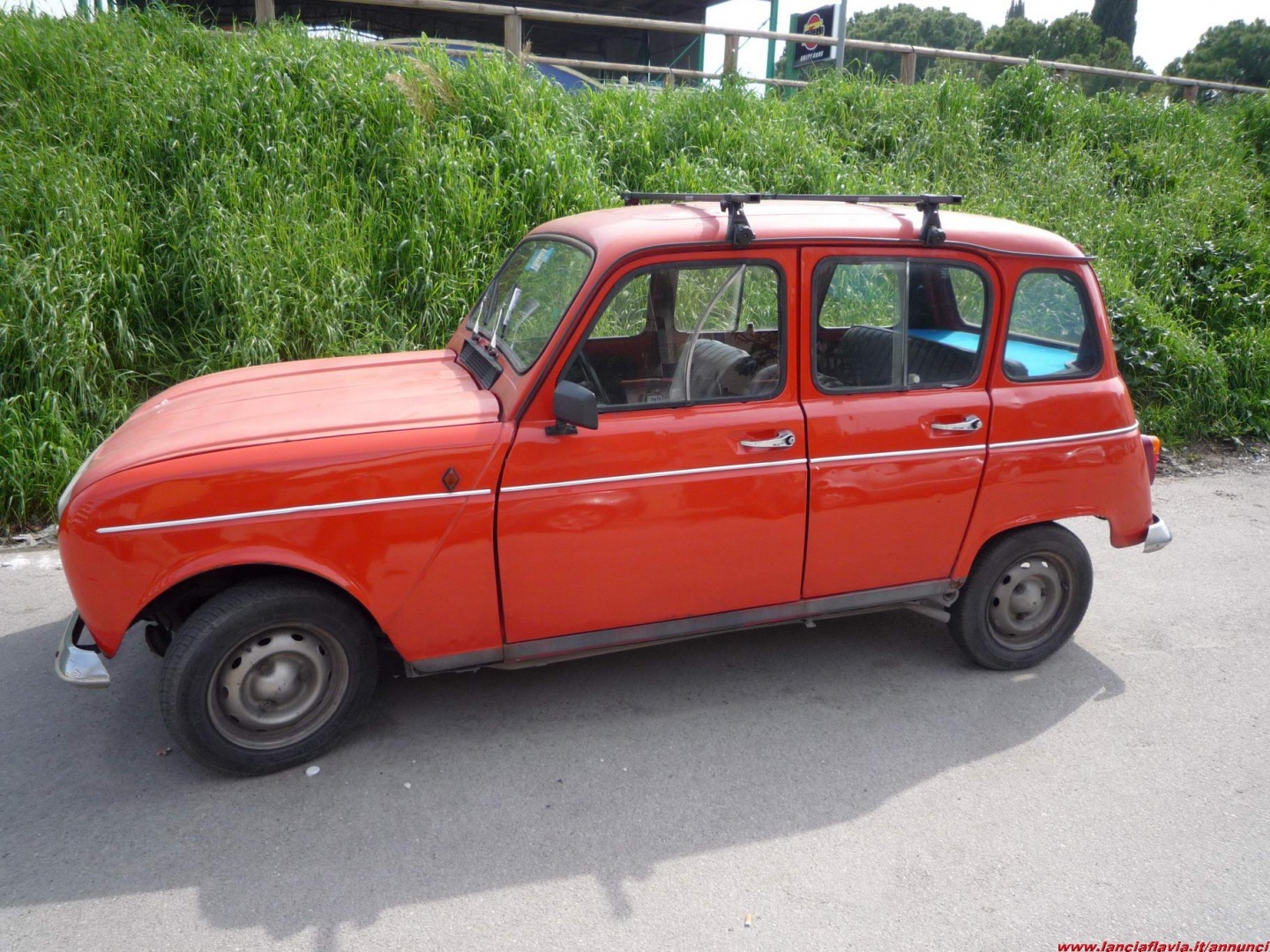 Renault 4l garda