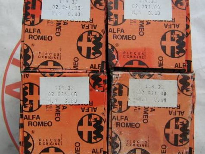 Vendo Alfa Romeo 2000 Cc Kit Canne E Pistoni New