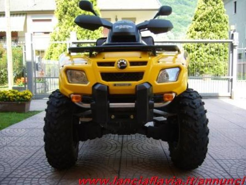 Scambio QUAD CAN AM OUTLANDER 650 BD