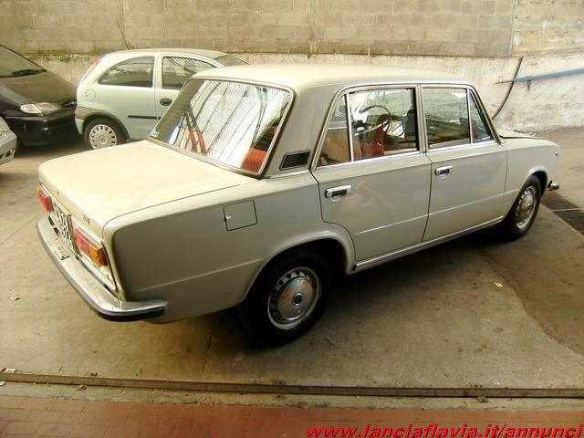 Fiat 124 sedan