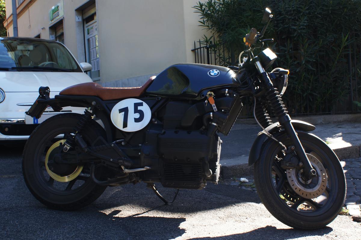 For sale BMW K 75 RT Caf Racer, Completely Restored, The