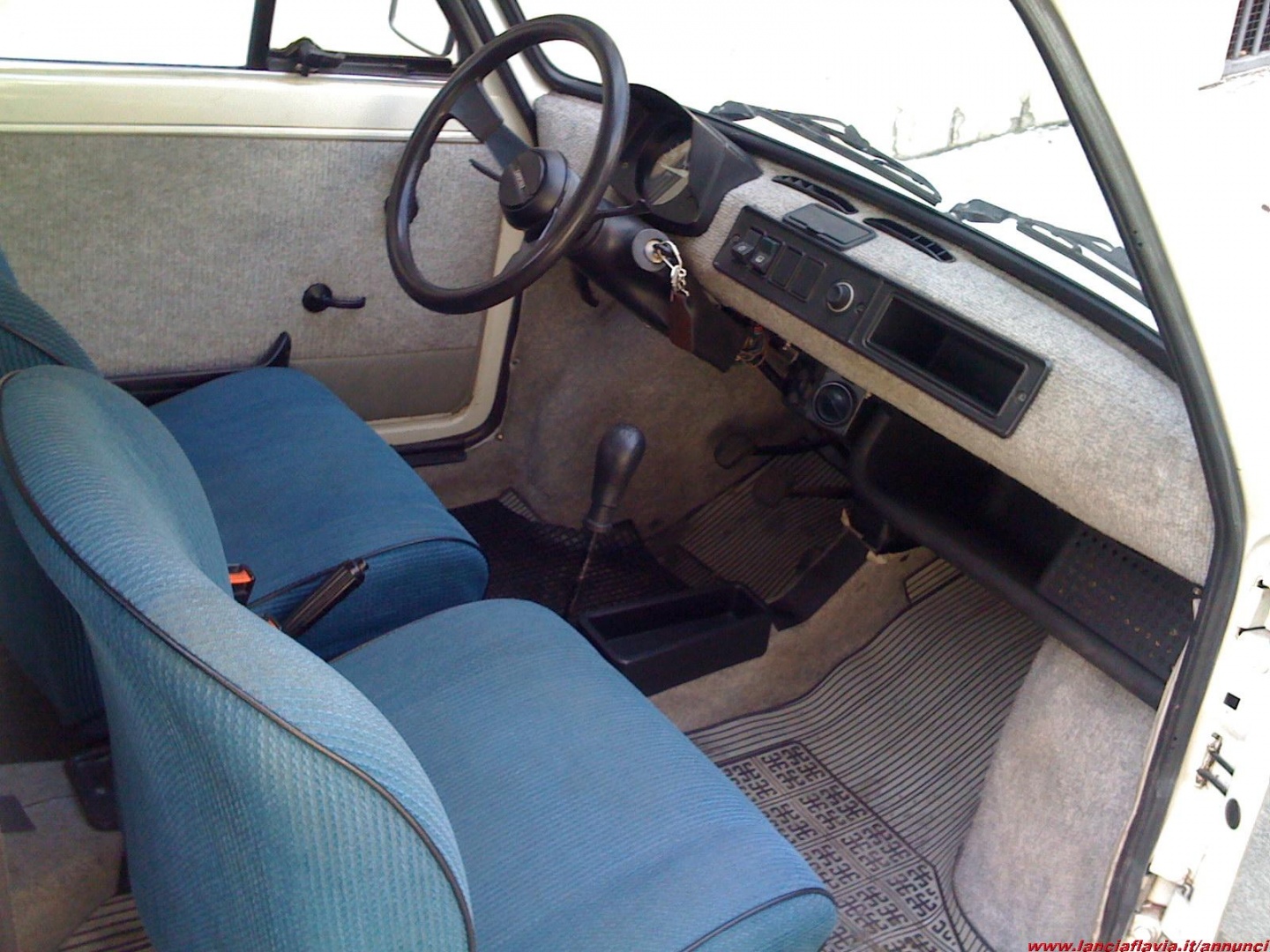 Fiat 126 салон