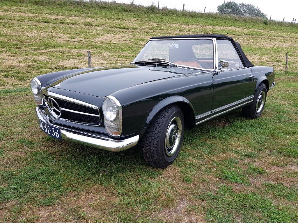 For sale Mercedes-Benz 230 W113 230 SL Pagode automatic 196