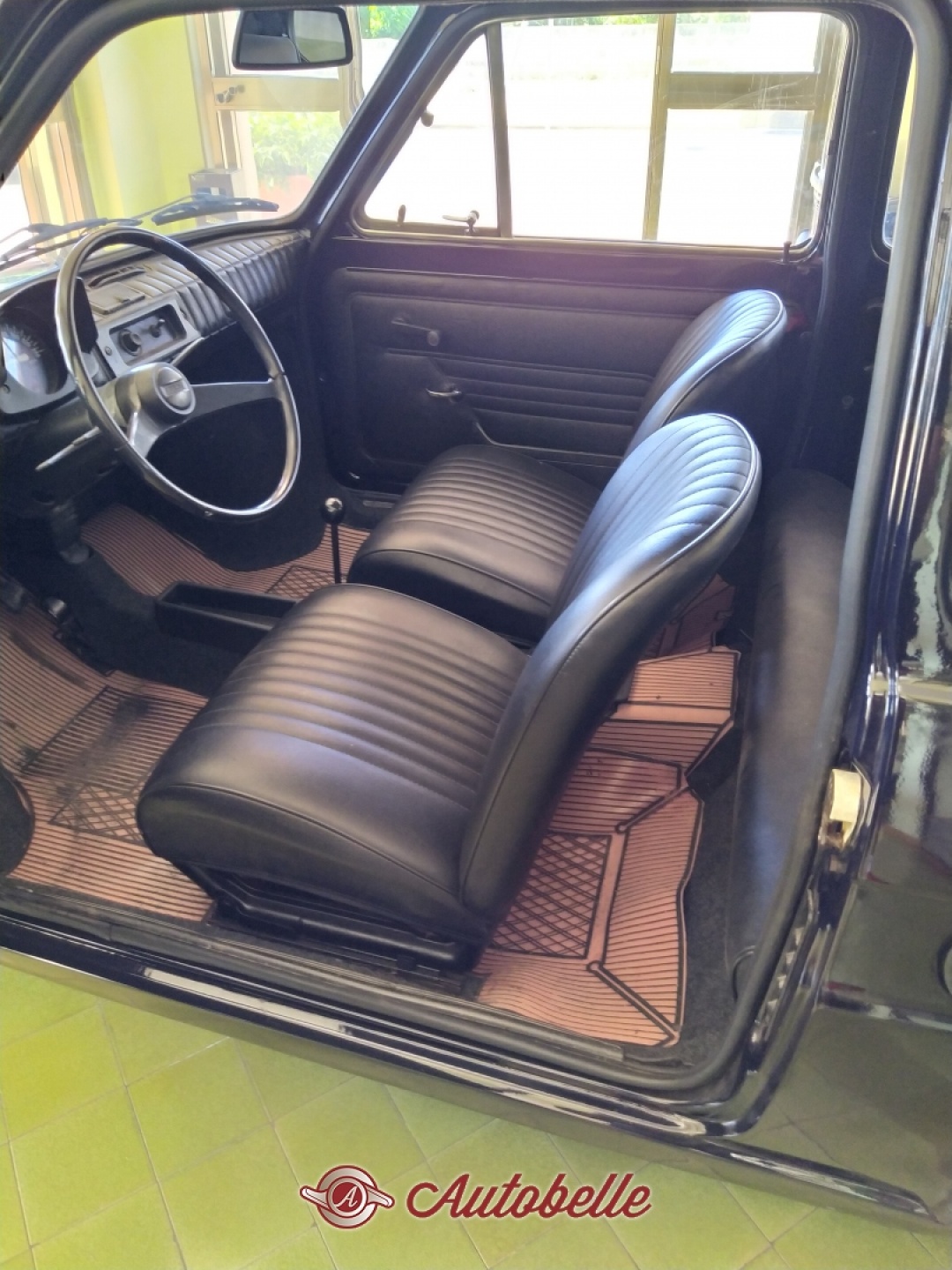Fiat 126 салон