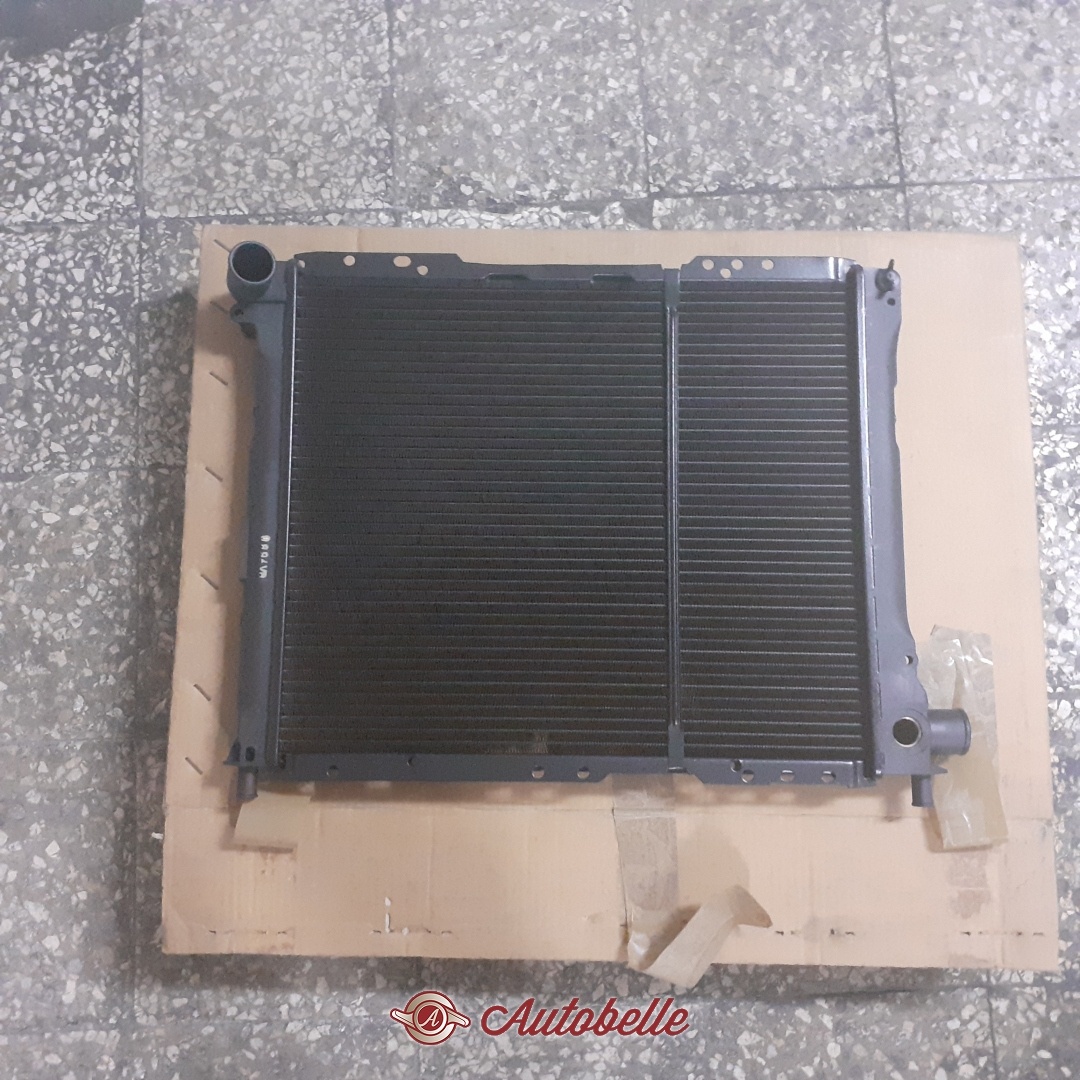 811073 VALEO TA559 Radiatore motore Alluminio, 558 x 378