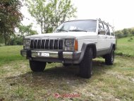 Jeep Cherokee Laredo 2.5