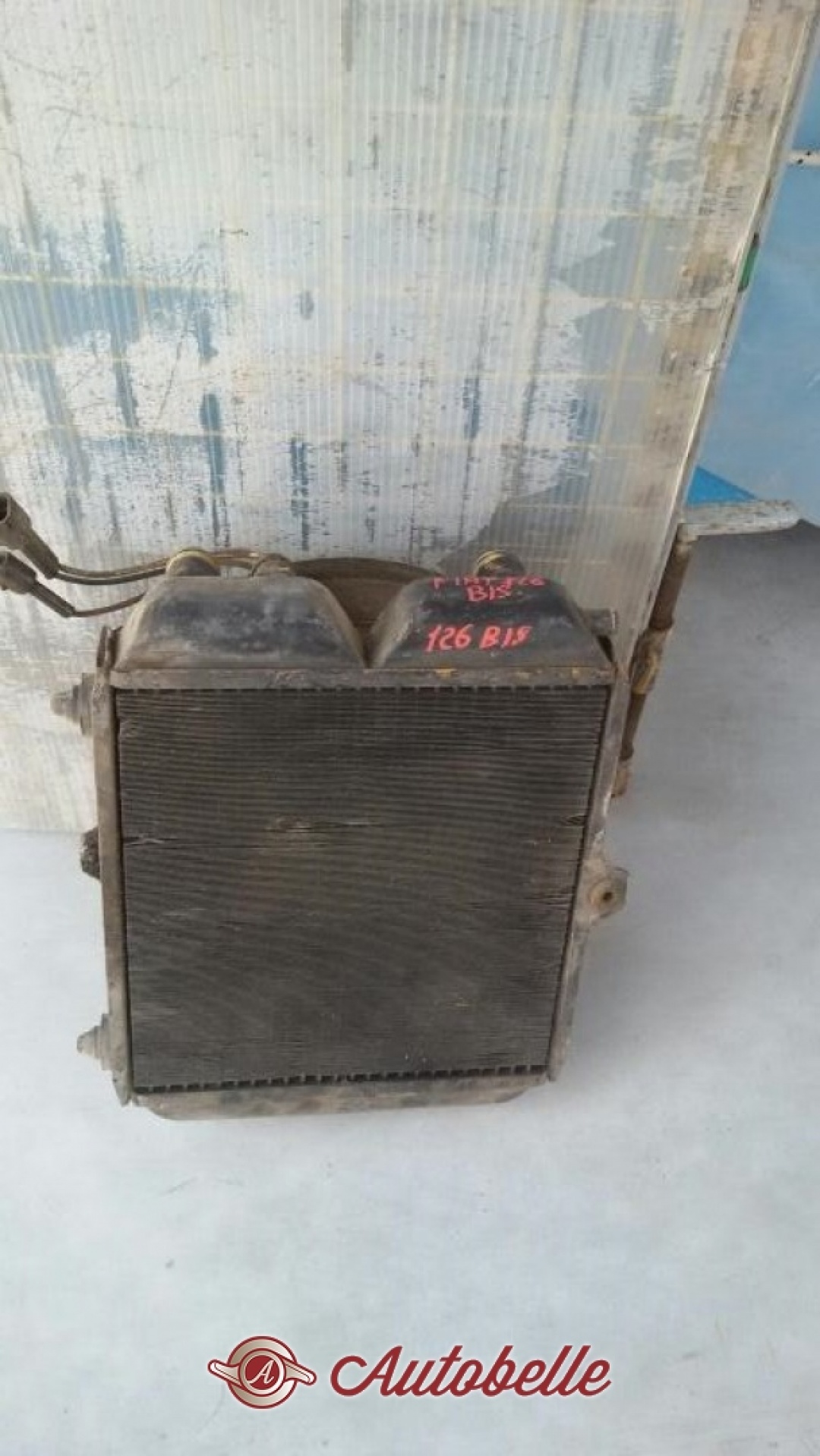 Radiatore Raffreddamento Motore Auto Nissens per Ford Fiesta IV