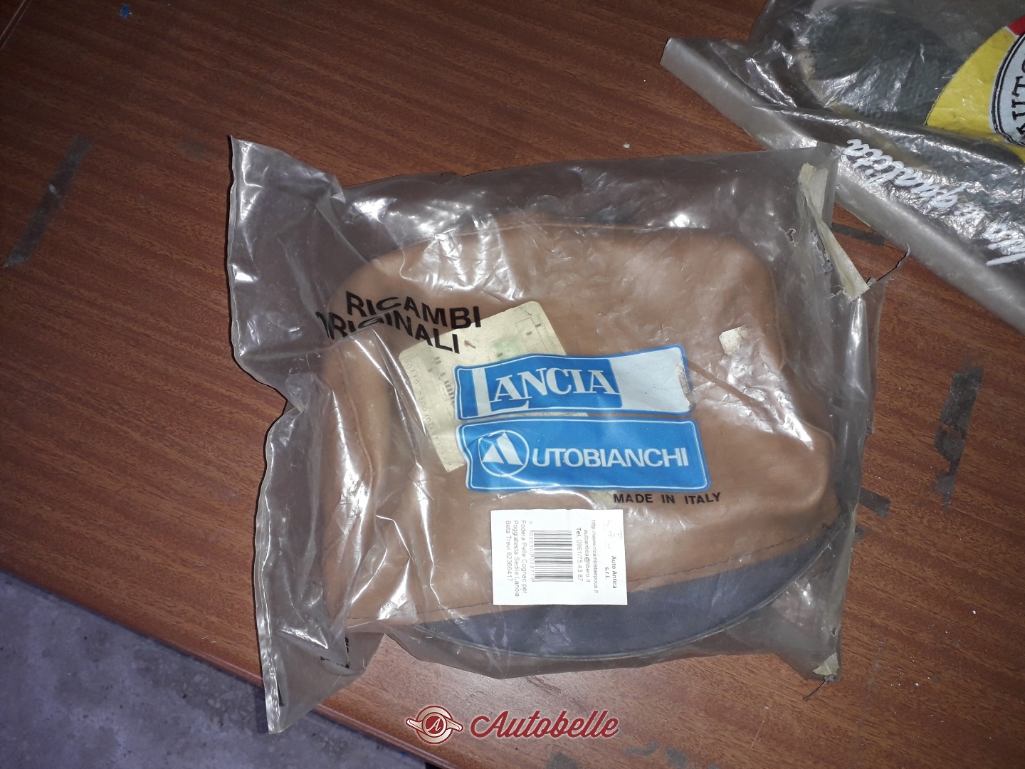 2 Ganci Per Poggiatesta Auto Kewucn In Pelle E Acciaio – Universali, Portata 20 Kg, Comodi Accessori Interni (linea Nera)